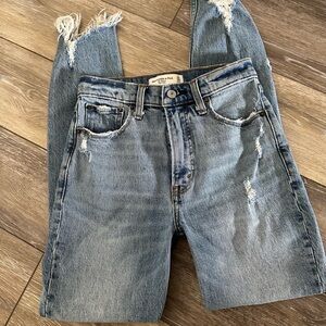 Abercrombie & Fitch The Skinny High Rise
